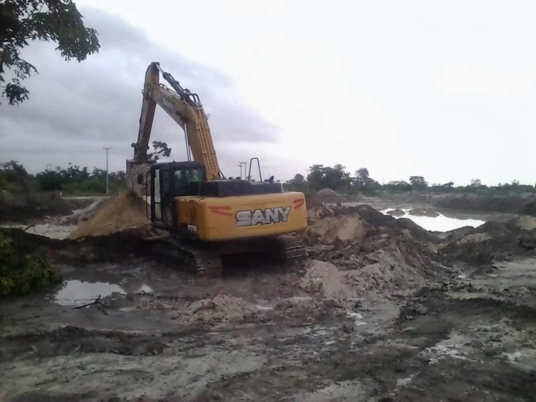 Sanyang Youths Ordered Sand Miners To Leave The Quarry