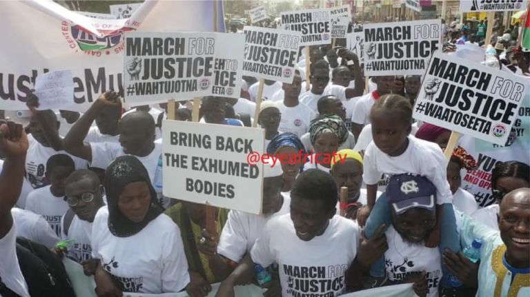 Scores hold anti-Jammeh march but APRC man forced to run for his life after he showed up at event and taunted the marchers