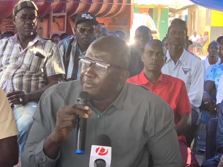 Senegal-Gambia border hooha: GTU shelves its plan to fight fire with fire as Gambian delegation leaves for Senegal