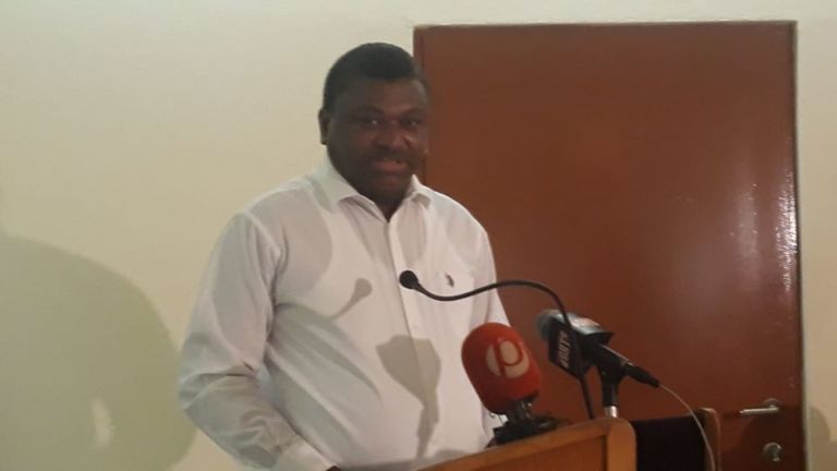Coronavirus patients get discharged from hospital after recovering from deadly disease