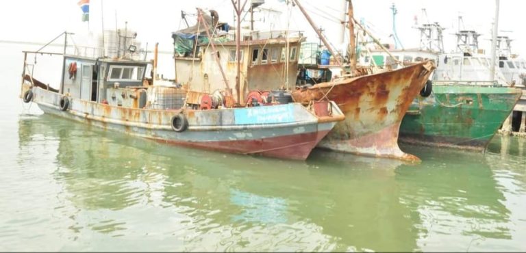 Four Chinese fishing vessels and two others placed under armed guard after getting arrested