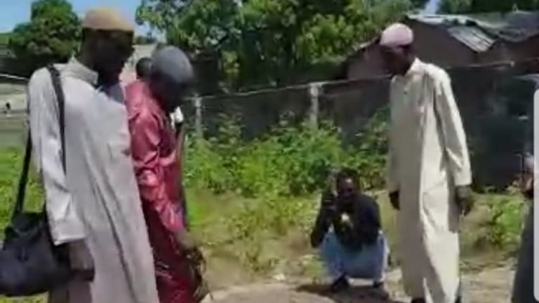 Group of young Islamic minds return to Faji Kunda cemetery to destroy work of sorcerers