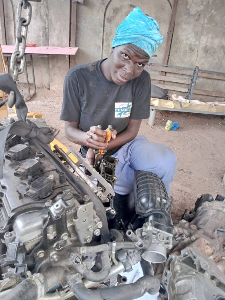 ‘I Can Do the Job Better Than Most Men’: Gambian Female Auto Mechanic Reacts to Critics