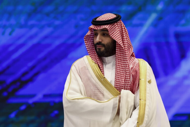 Crown Prince Demands Ceasefire at Riyadh Summit to End Israel-Palestine Conflict