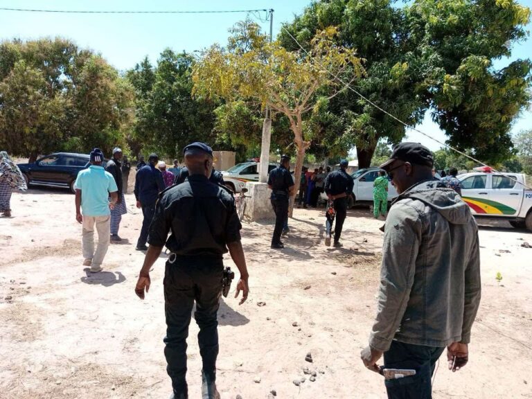 Tensions rise as Senegalese officials enter Gambian border village